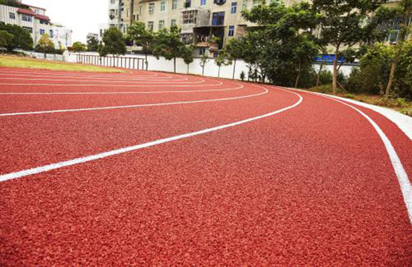 毒塑膠跑道主要含什么毒 毒塑膠跑道主要含什么毒